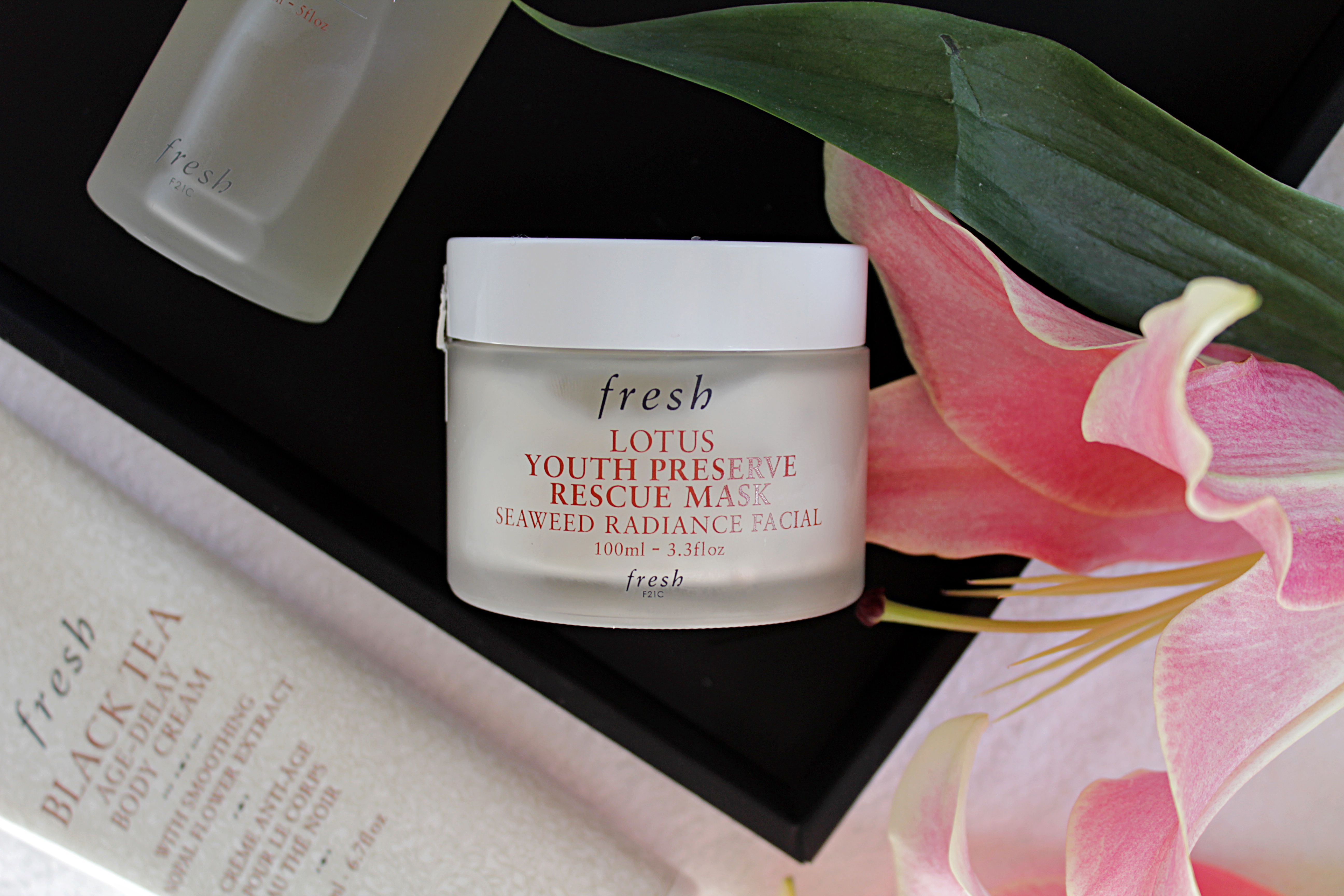 Fresh Beauty | Lotus Youth Preserve Rescue Mask